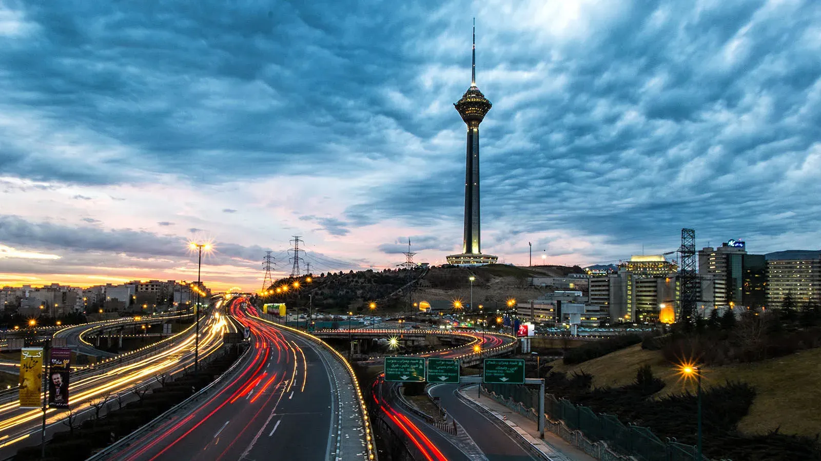 ساختمان های فاخر ایران