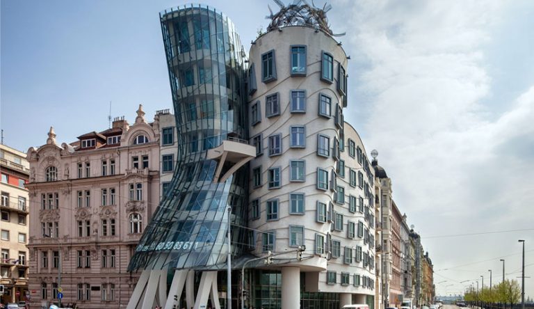 Dancing House, Prague