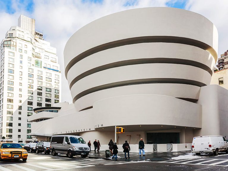 Guggenheim Museum , Bilbao